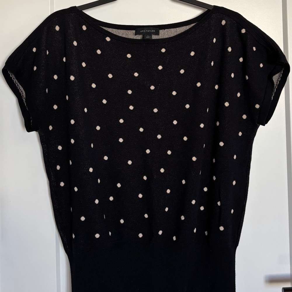 Ann Taylor Flutter Sleeve Knit Top - Large